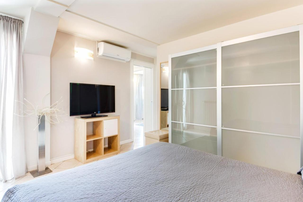 Casa Bonotto Appartement Desenzano del Garda Buitenkant foto