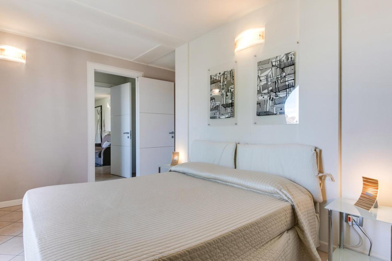 Casa Bonotto Appartement Desenzano del Garda Buitenkant foto