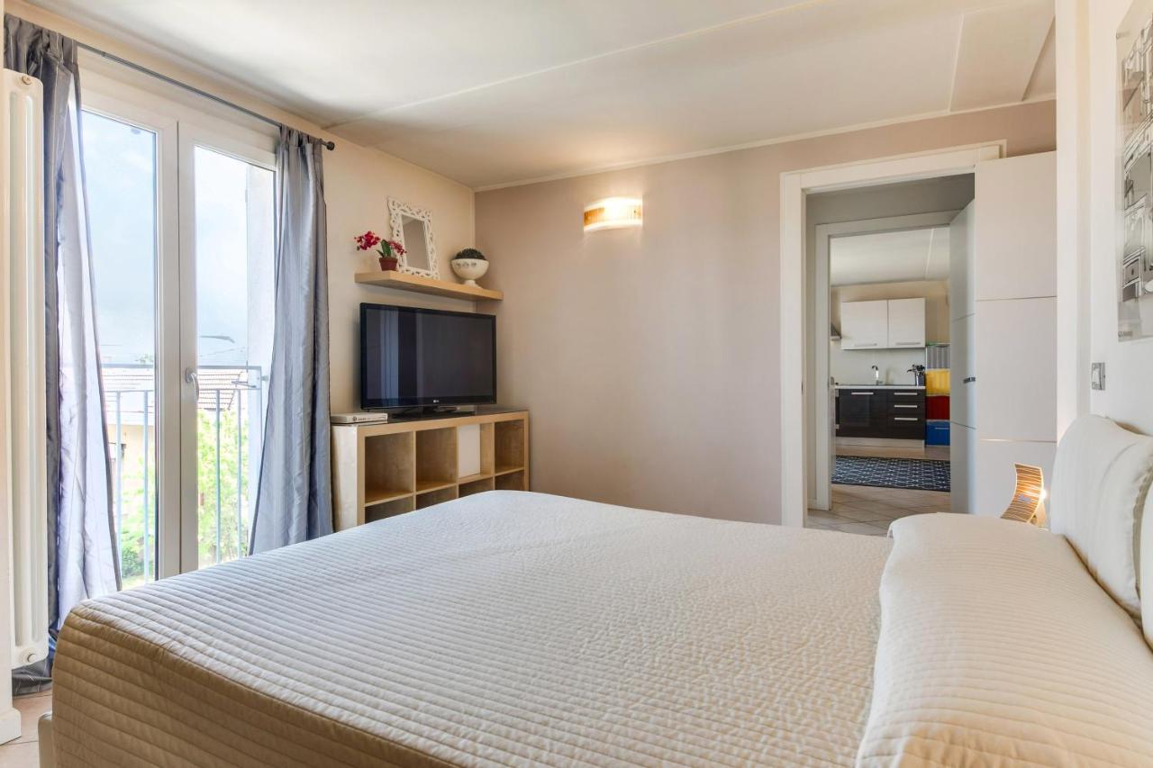 Casa Bonotto Appartement Desenzano del Garda Buitenkant foto