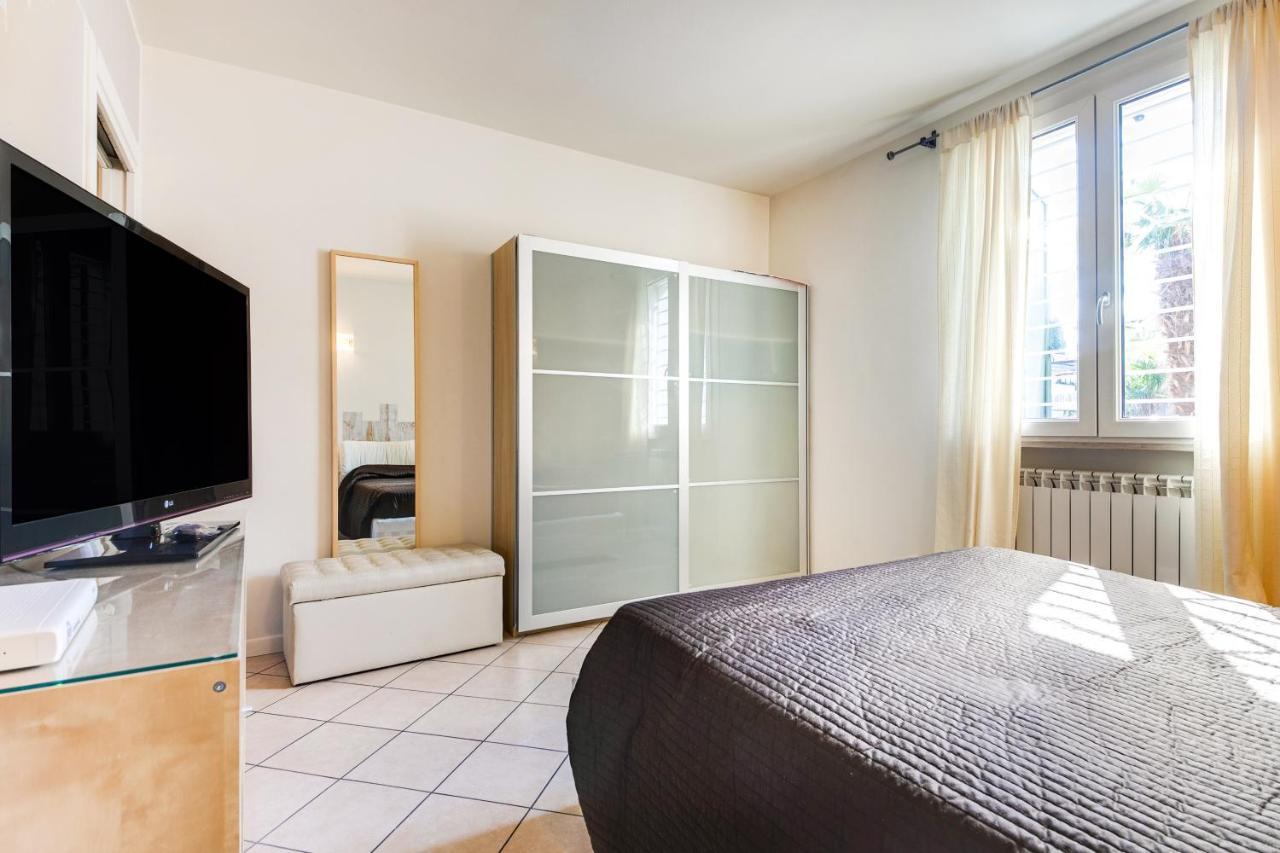 Casa Bonotto Appartement Desenzano del Garda Buitenkant foto