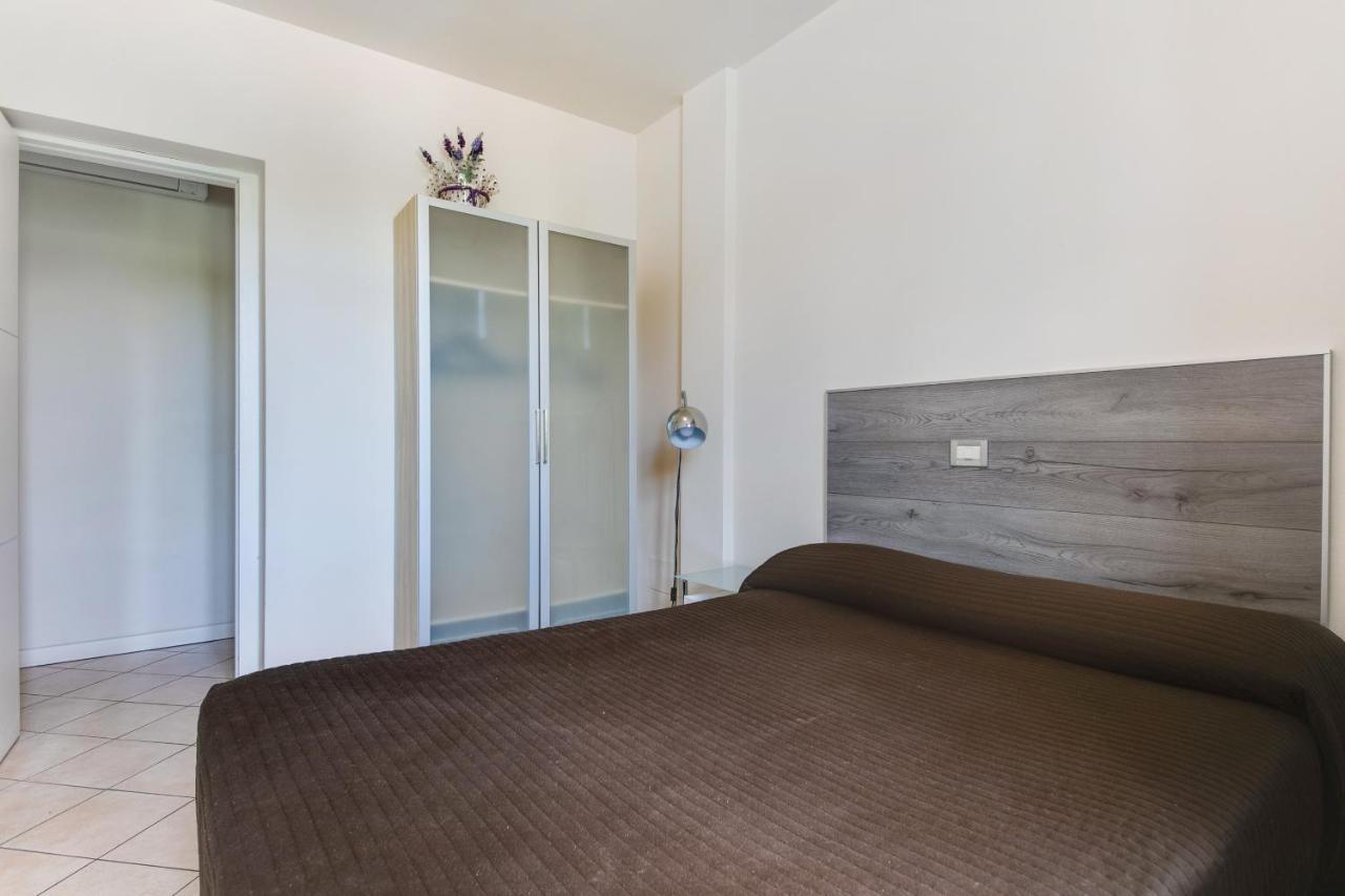 Casa Bonotto Appartement Desenzano del Garda Buitenkant foto