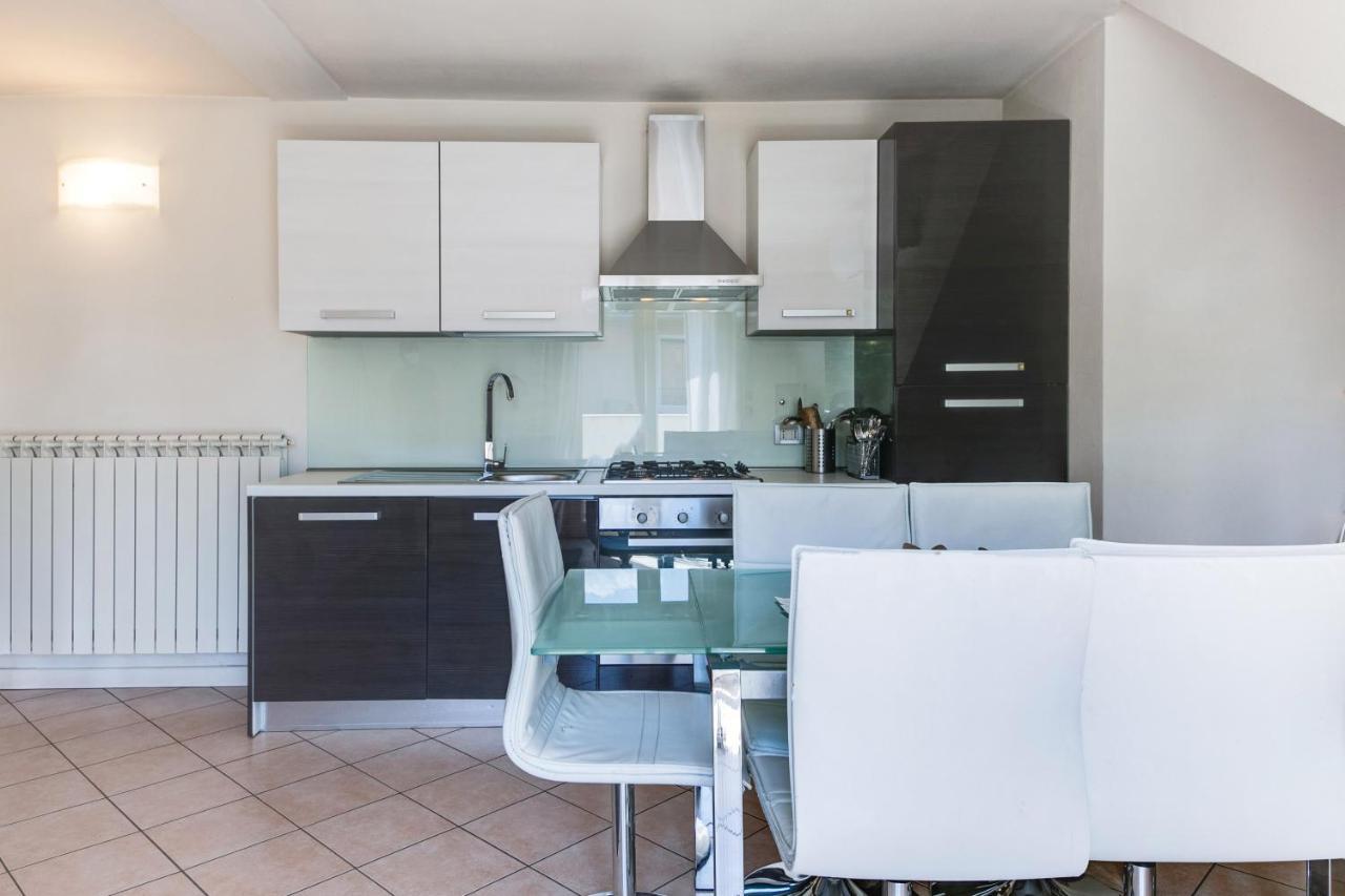 Casa Bonotto Appartement Desenzano del Garda Buitenkant foto