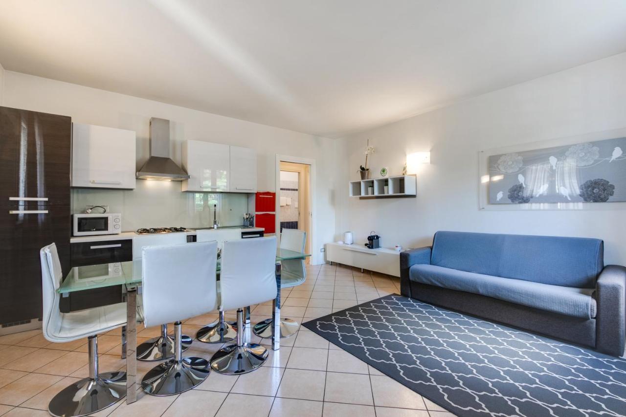 Casa Bonotto Appartement Desenzano del Garda Buitenkant foto