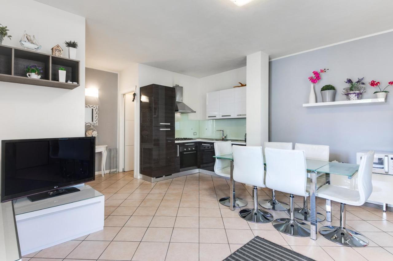 Casa Bonotto Appartement Desenzano del Garda Buitenkant foto