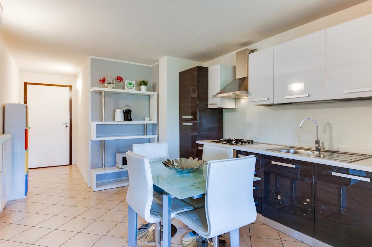 Casa Bonotto Appartement Desenzano del Garda Buitenkant foto