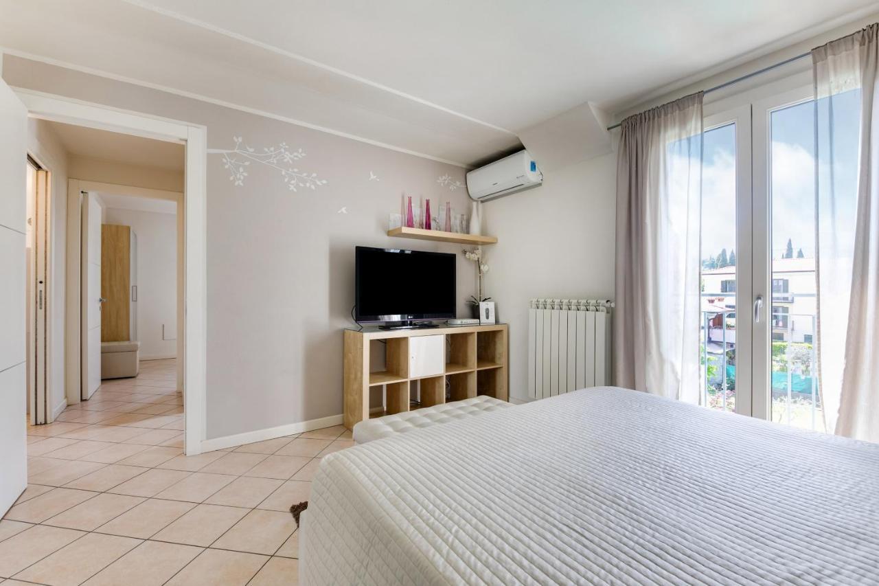 Casa Bonotto Appartement Desenzano del Garda Buitenkant foto