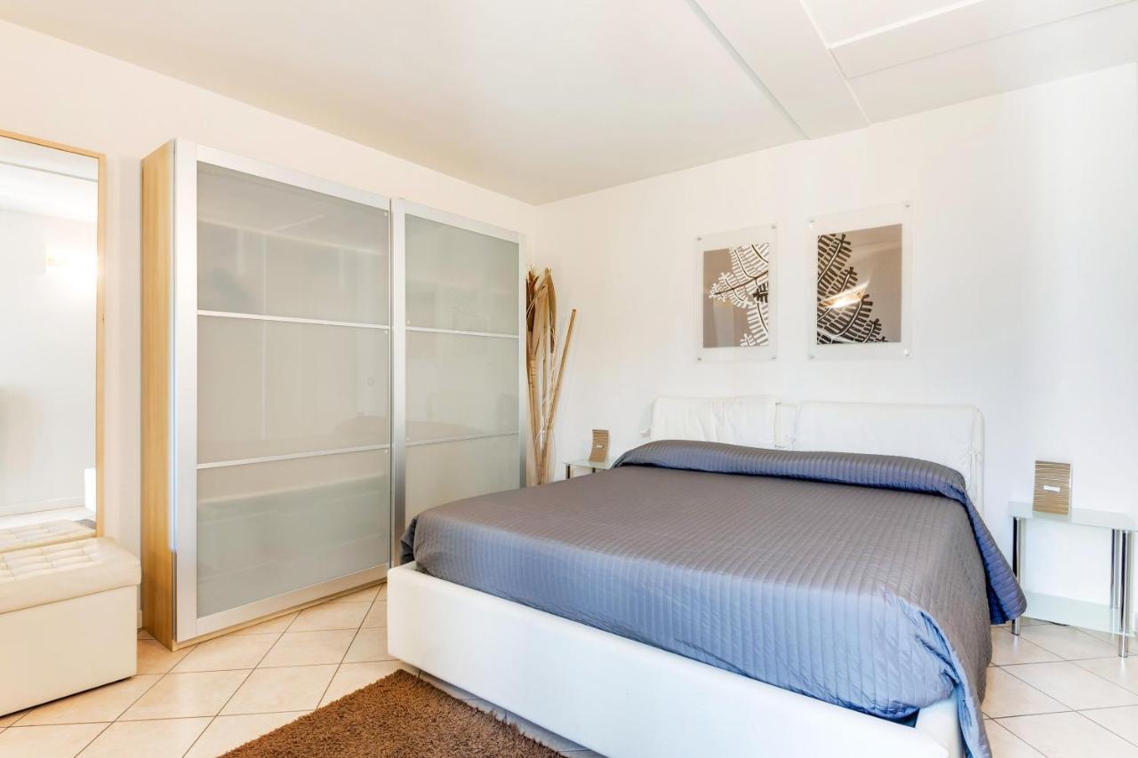 Casa Bonotto Appartement Desenzano del Garda Buitenkant foto