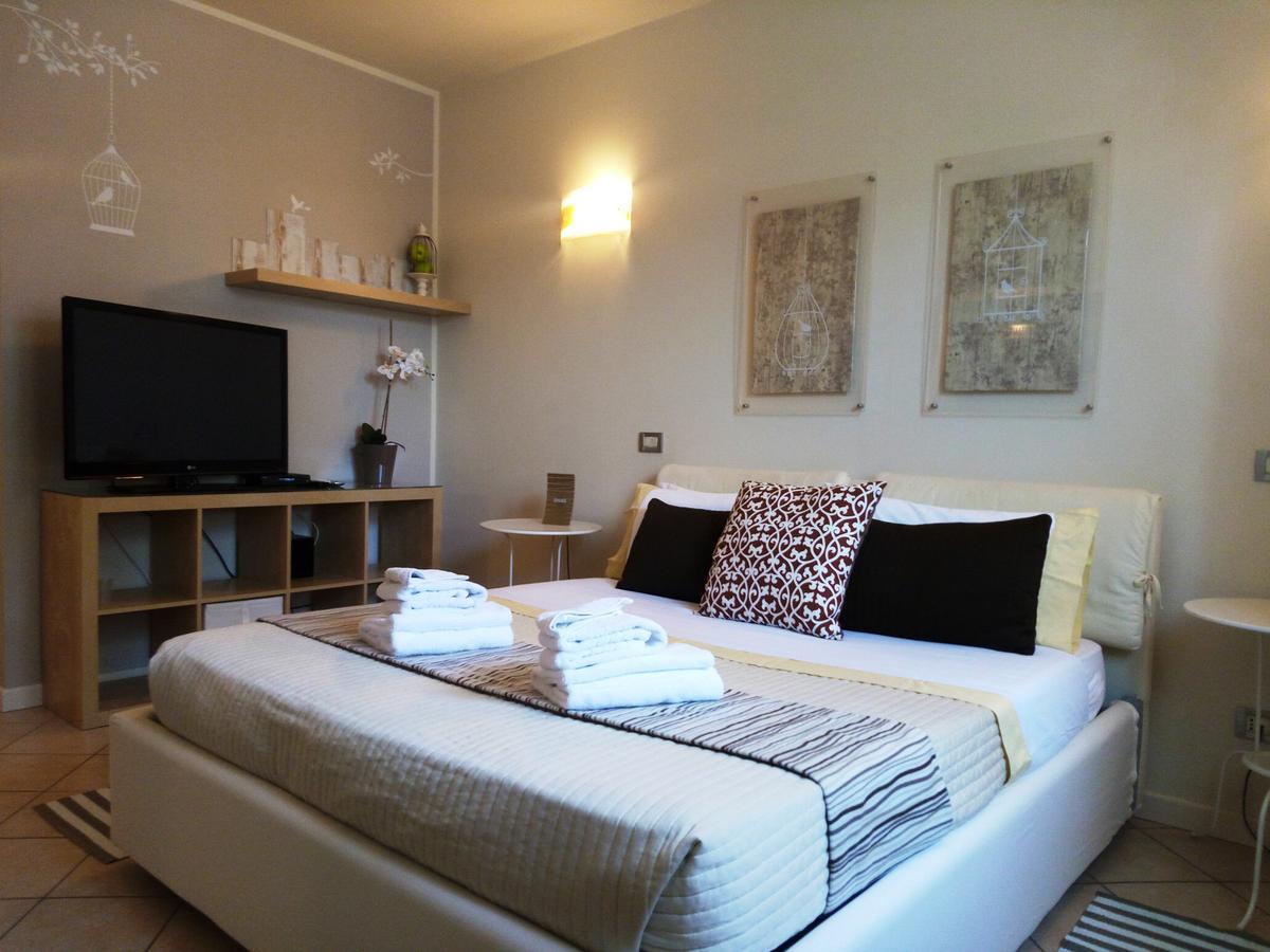 Casa Bonotto Appartement Desenzano del Garda Buitenkant foto