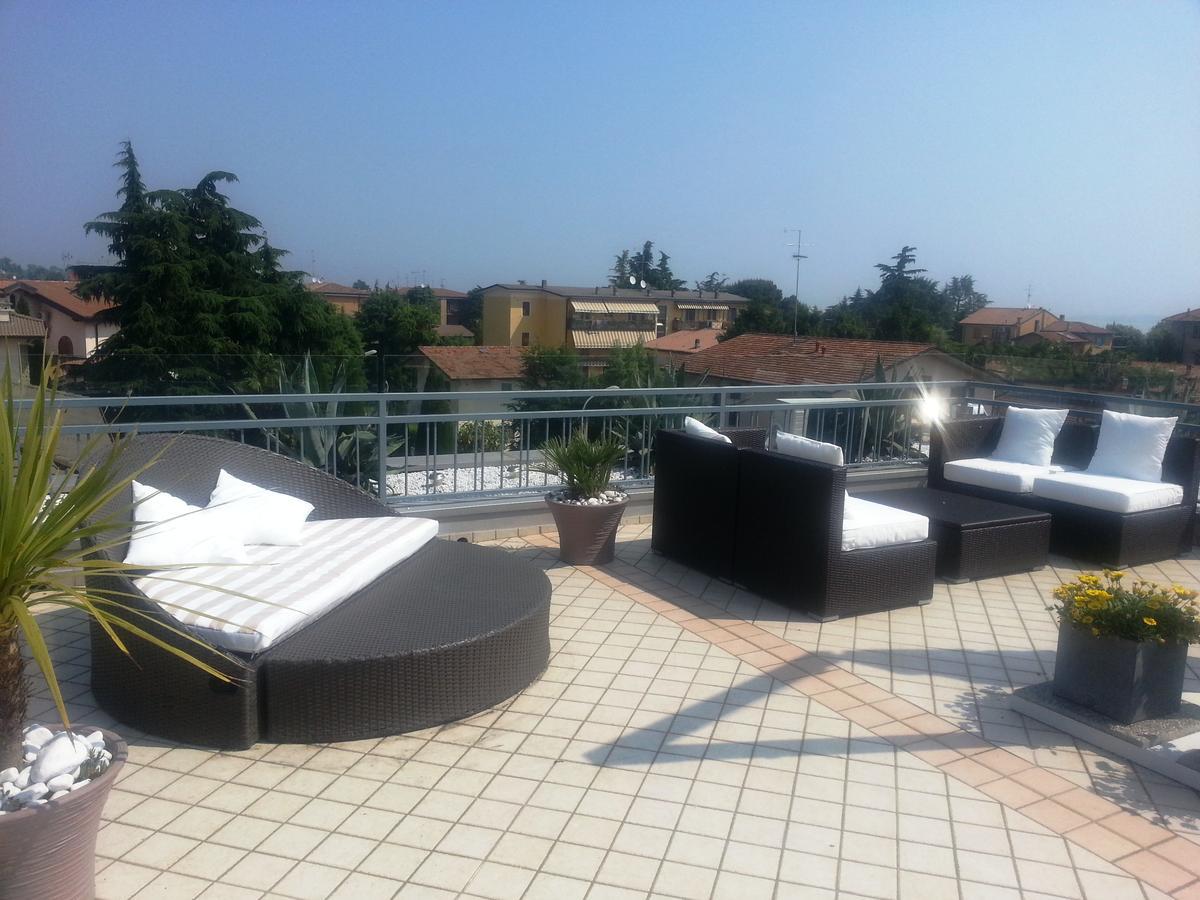 Casa Bonotto Appartement Desenzano del Garda Buitenkant foto