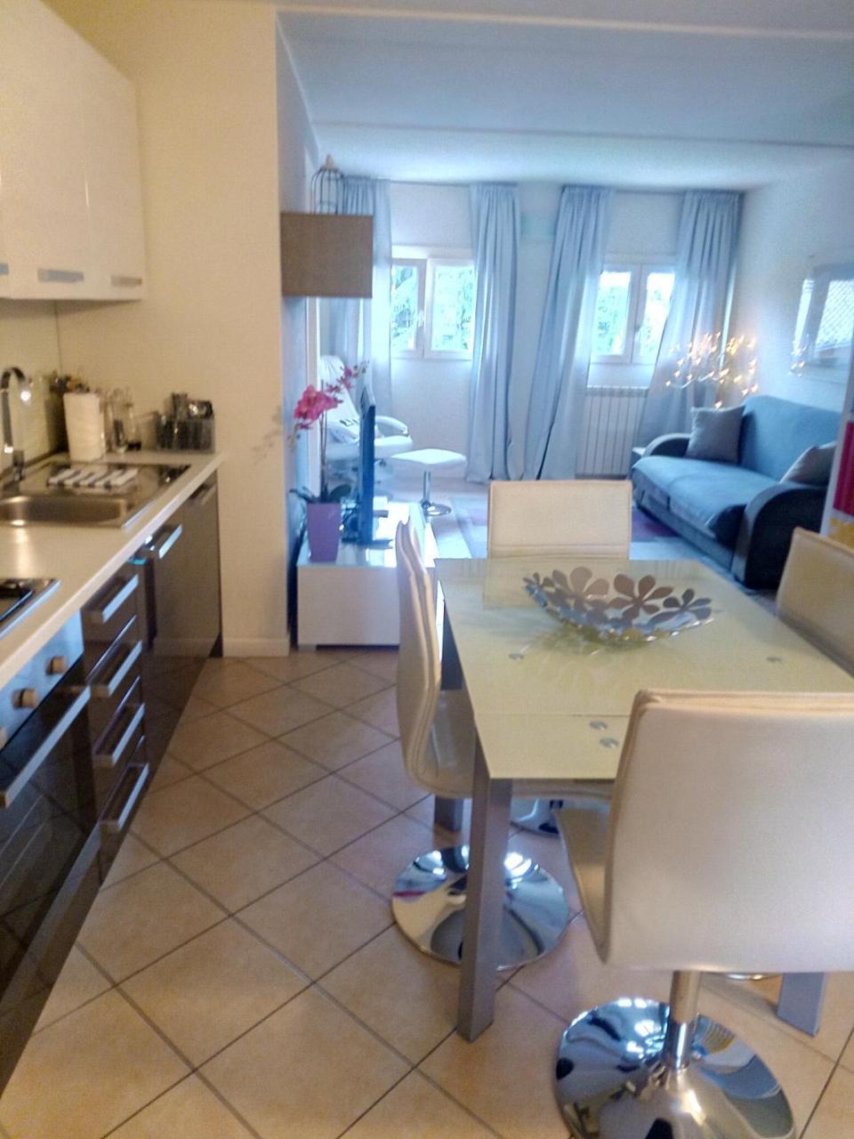Casa Bonotto Appartement Desenzano del Garda Buitenkant foto